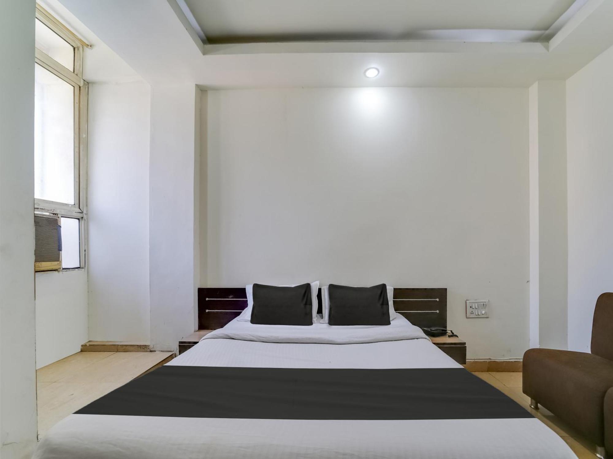 Super Hotel O The Surbhi Бхопал Екстер'єр фото